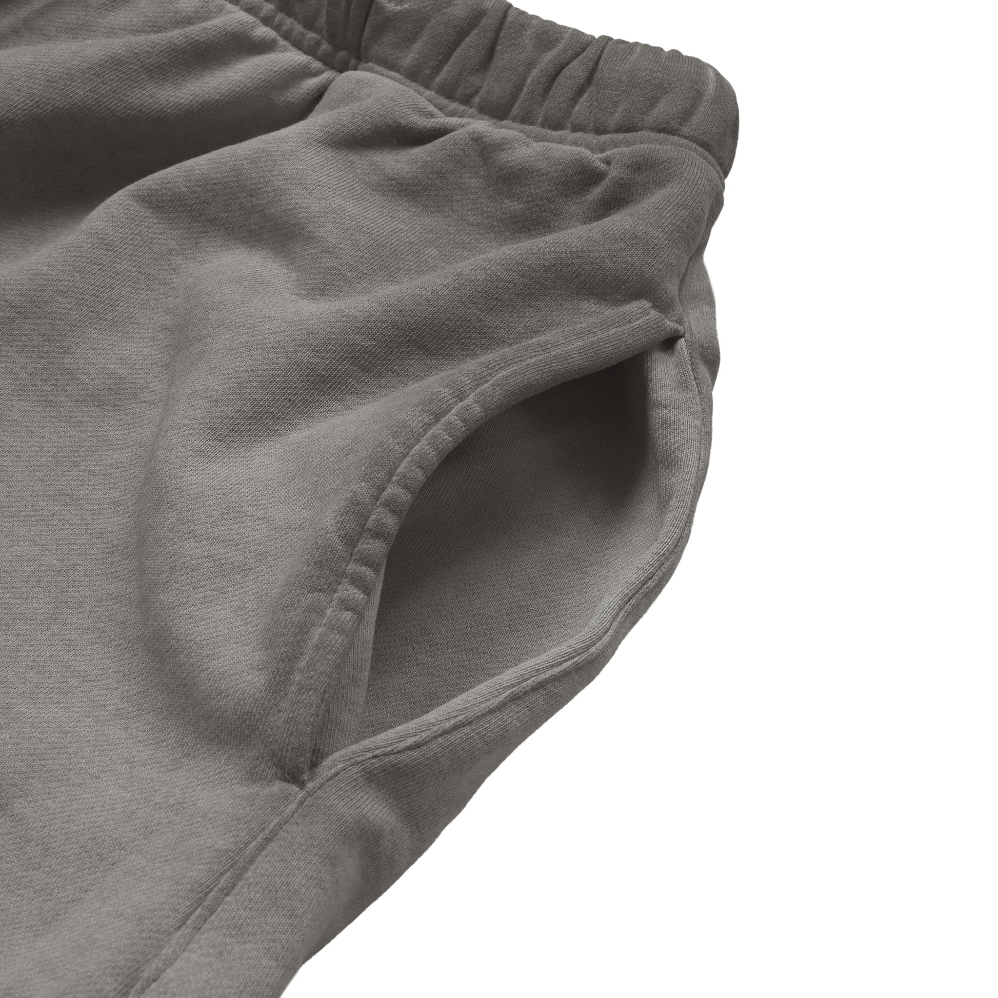 BNC MONOGRAM / PRINT SET-UP SWEAT SHORT gray image